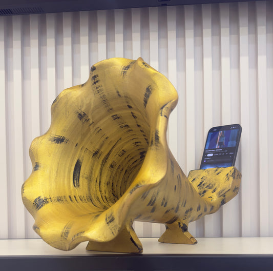 Handmade Gramophone Sculpture – “Classic Brushed Elegance” Edition